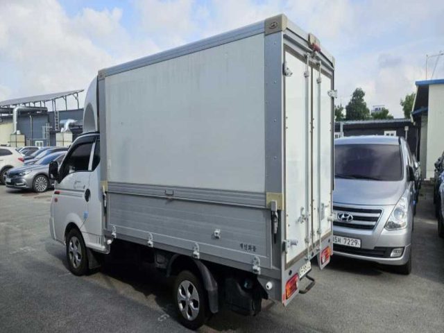 2022 Hyundai Porter 슈퍼캡/초장축/ (CRDi) 스타일 내장탑