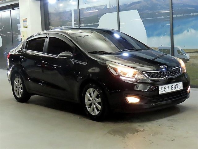 2012 Kia Pride 4DR 1.6GDI 럭셔리