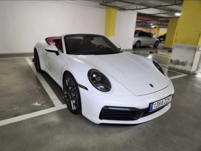 2024 Porsche 911 (992) 카레라 카브리올레