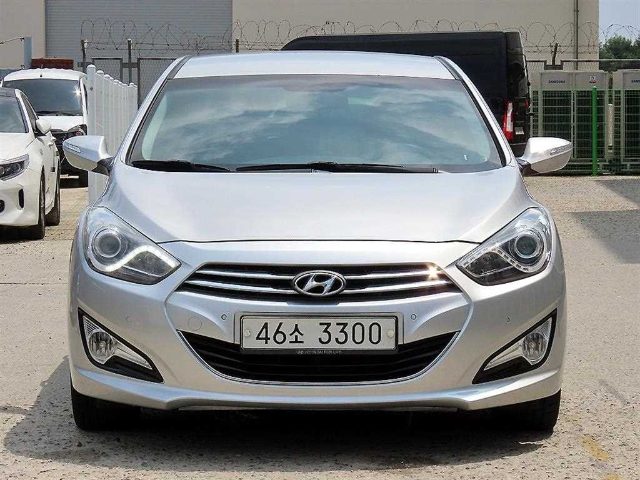 2012 Hyundai i40Saloon 1.7 VGT MODERN