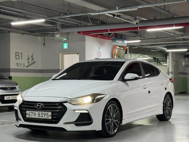 2017 Hyundai Avante AD 1.6 터보 스포츠 오리지널