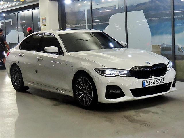 2021 BMW 3 Series (G20) 320i M 스포츠