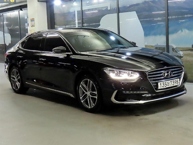 2018 Hyundai Grandeur IG 2.4 GDI 프리미엄 스페셜