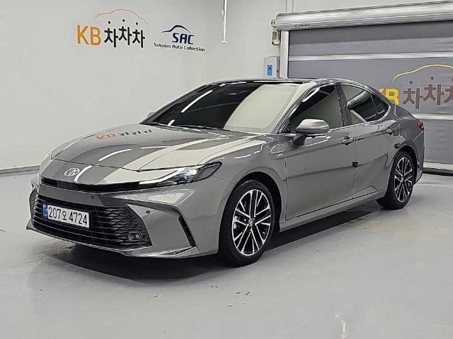 2025 Toyota Camry (XV80) 2.5 하이브리드 XLE 프리미엄