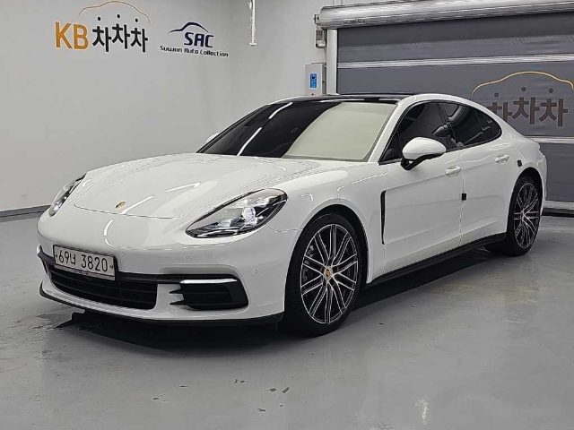 2018 Porsche Panamera (971) 3.0 4