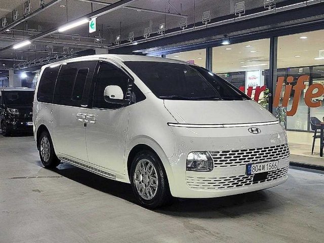 2022 Hyundai Staria 2WD 디젤 카고 모던 5인승