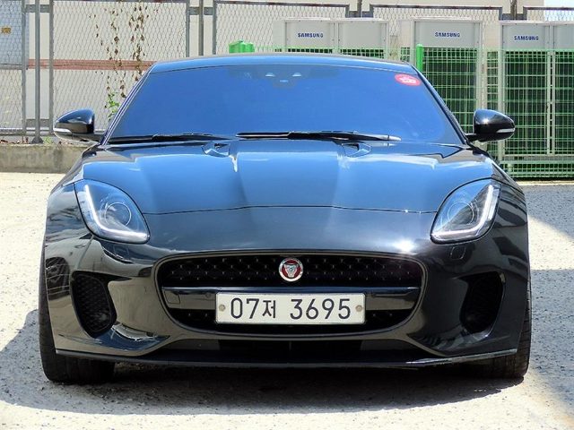 2019 Jaguar F-Type P300 쿠페