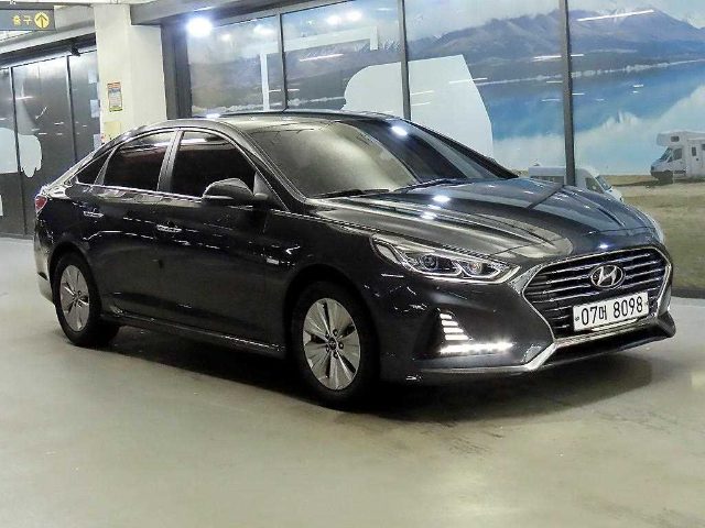 2018 Hyundai Sonata 하이브리드 모던
