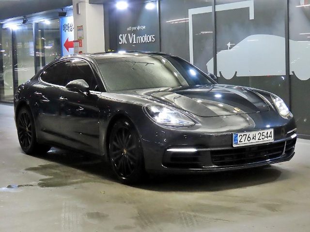 2018 Porsche Panamera (971) 3.0 4