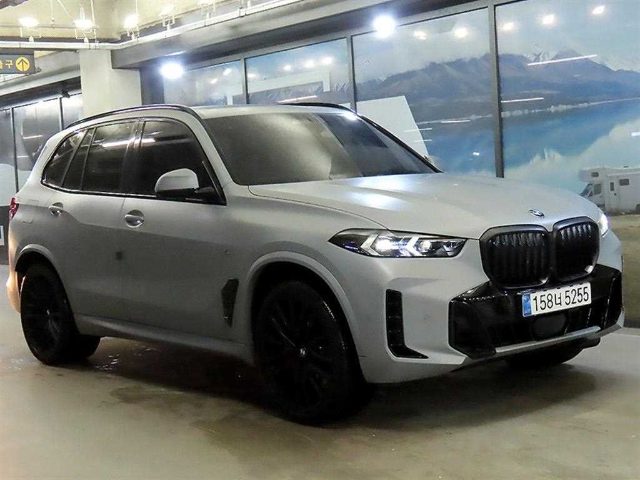 2025 BMW X5 (G05) xDrive 40d M 스포츠