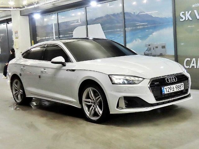 2025 Audi A5 (F5) 40 TFSI 콰트로 스포트백