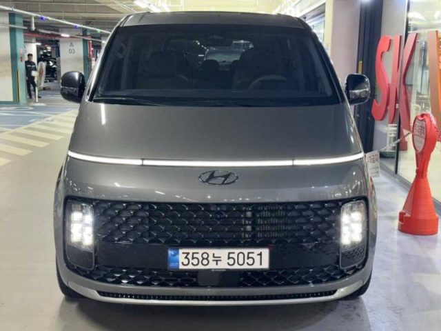 2022 Hyundai Staria 4WD 디젤 라운지 인스퍼레이션 9인승