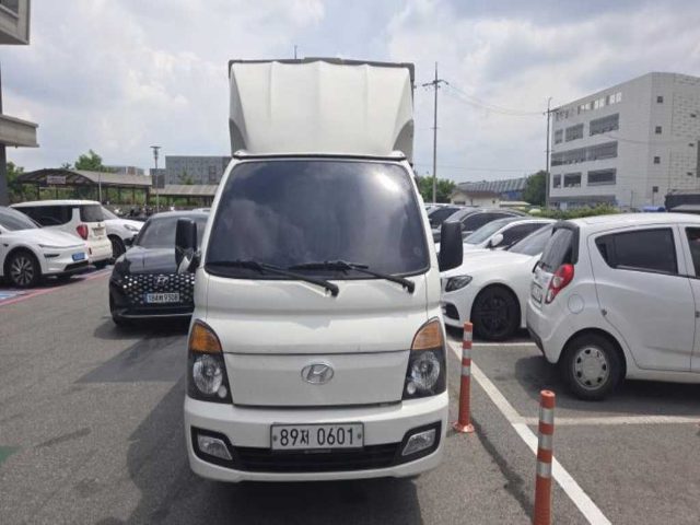 2019 Hyundai Porter 전동식 슈퍼캡 스타일 윙바디