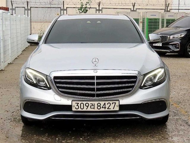 2017 Mercedes-Benz E-Class W213 E220d 익스클루시브
