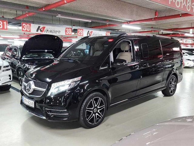 2023 Mercedes-Benz V-Class V300 d 4MATIC