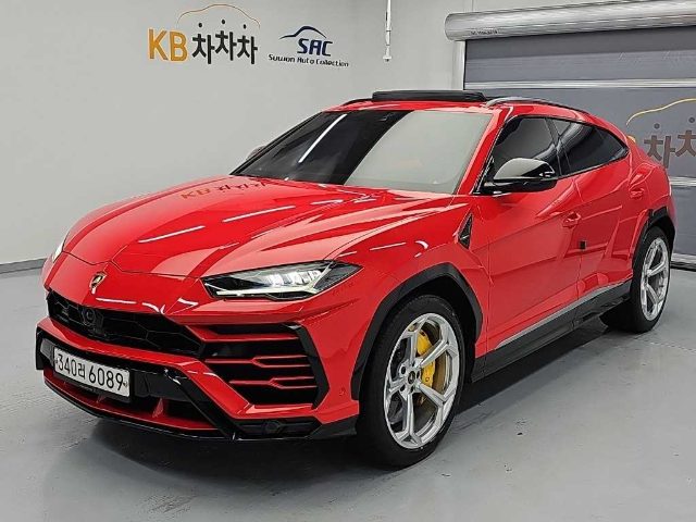 2020 Lamborghini Urus 4.0 V8