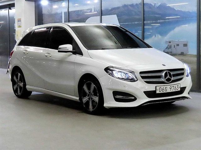 2018 Mercedes-Benz B-Class (MY B) B220