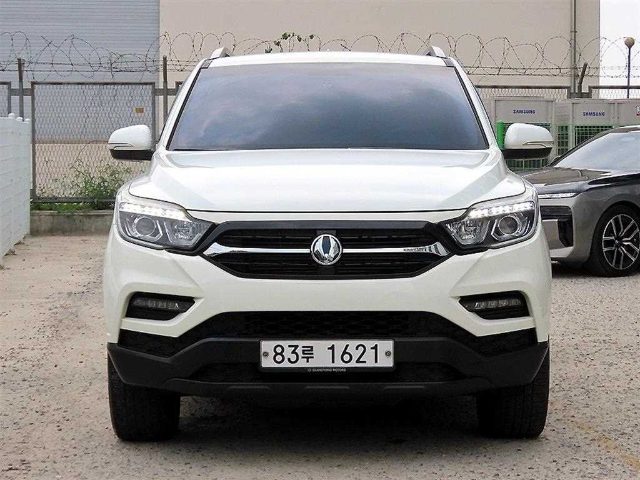 2018 KG Mobility Rexton Sports 4WD 디젤 2.2 어드벤처