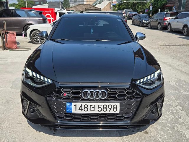 2022 Audi S4 (B9) 3.0 TFSI 콰트로