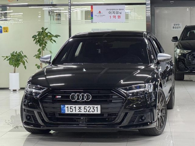 2021 Audi S8 (D5) 4.0 TFSI 콰트로 LWB