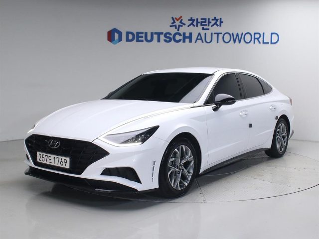 2022 Hyundai Sonata (DN8) 2.0 모던
