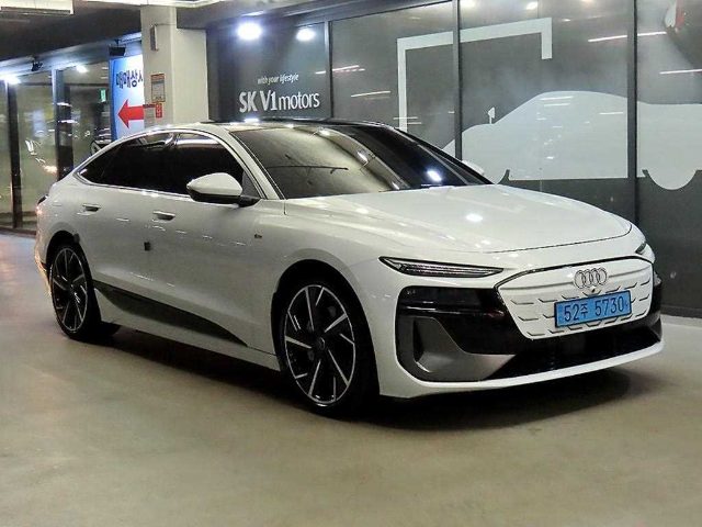 2025 Audi A6 e-트론 퍼포먼스 S-라인