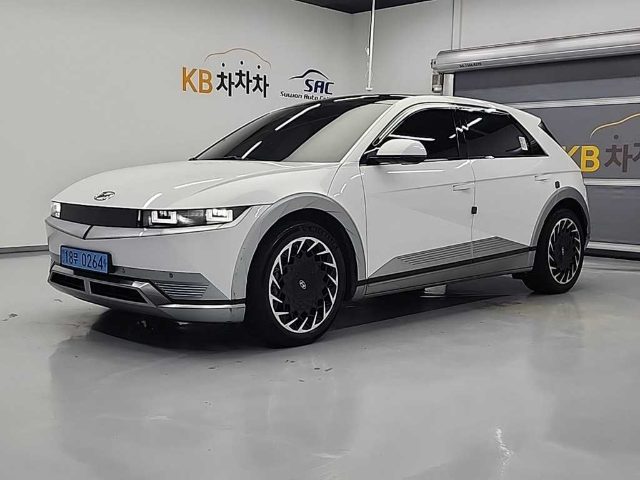 2022 Hyundai Ioniq 5 롱 레인지 4WD 프레스티지