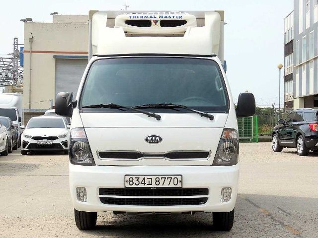 2017 Kia Bongo 3 1.0톤/킹캡/초장축 (CRDi) 하이냉동탑
