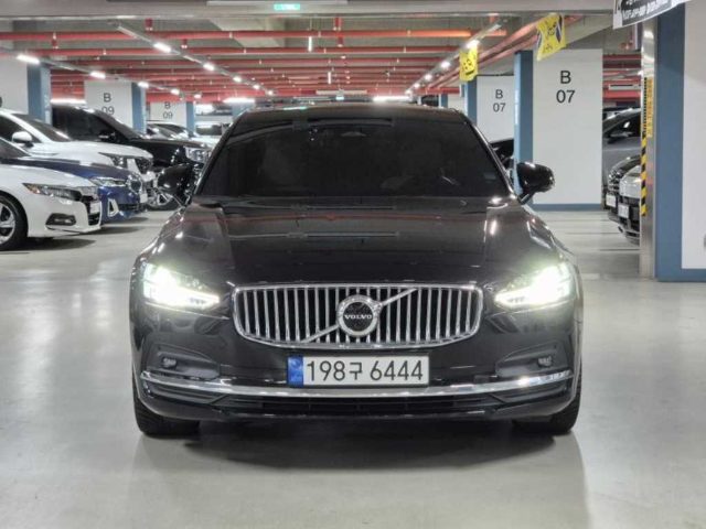 2022 Volvo S90 B6 AWD 인스크립션