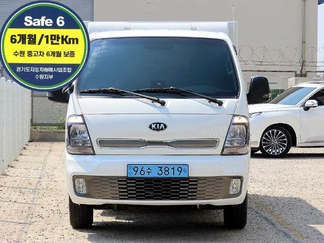 2021 Kia Bongo 3 (EV) 1.0톤/킹캡/초장축 저상냉동탑