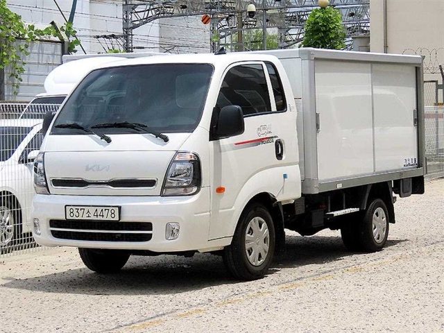 2025 Kia Bongo 3 (LPG2.5터보) 미닫이탑