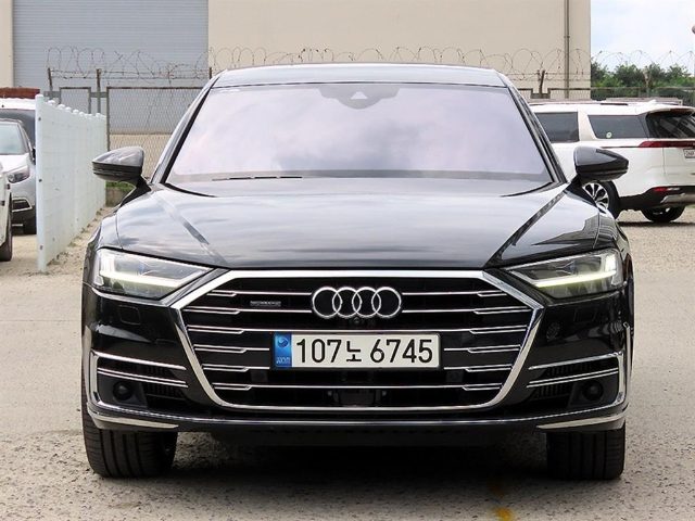 2021 Audi A8 (D5) 60 TFSI 콰트로 LWB