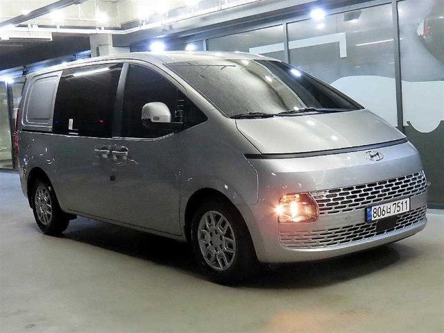 2023 Hyundai Staria 2WD 디젤 카고 모던 5인승