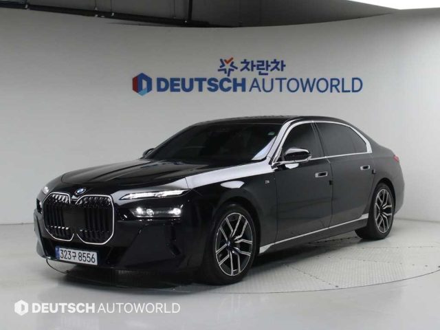 2025 BMW 7 Series (G70) 740i xDrive M 스포츠