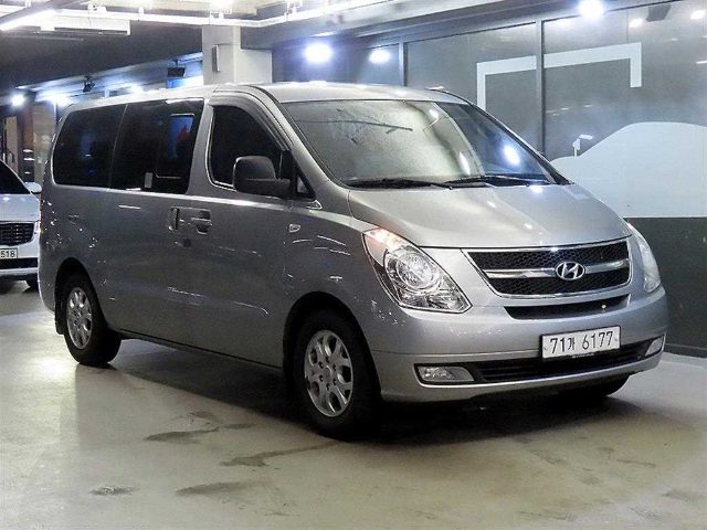 2014 Hyundai Starex 12인승 왜건 CVX 디럭스