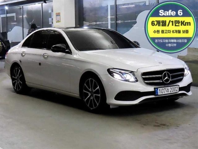 2016 Mercedes-Benz E-Class W213 E300 아방가르드