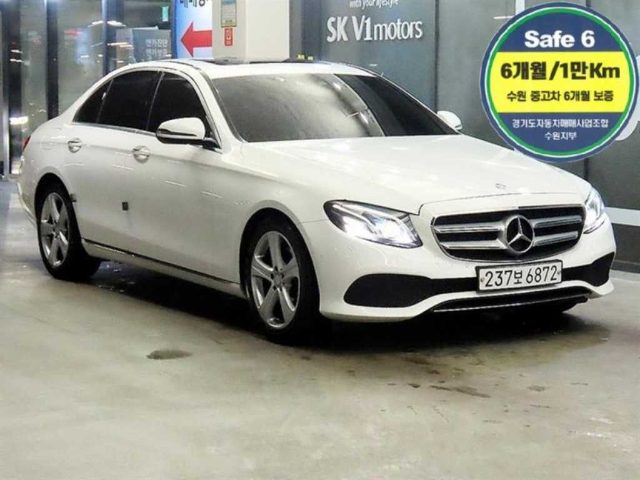 2017 Mercedes-Benz E-Class W213 E220d 아방가르드