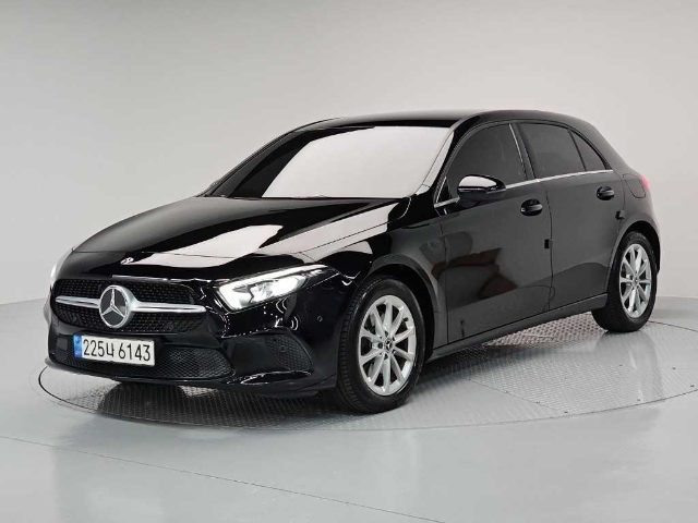 2019 Mercedes-Benz A-Class W177 A220 해치백
