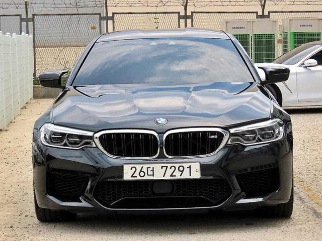 2019 BMW M5 (F90, F10) M5 세단