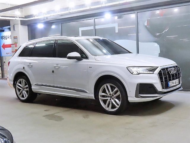2024 Audi Q7 (4M) 45 TDI 콰트로 프리미엄
