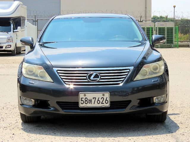 2011 Lexus LS460L 5인승