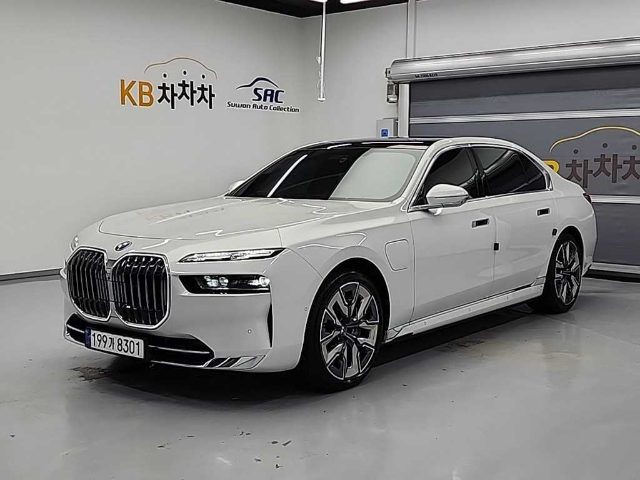 2023 BMW 7 Series (G70) 750e xDrive 디자인 퓨어 엑셀런스