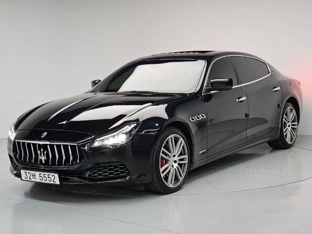 2014 Maserati Quattroporte S Q4 3.0 V6