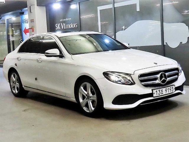 2018 Mercedes-Benz E-Class W213 E200 아방가르드