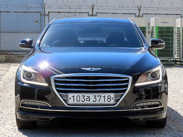 2015 Hyundai Genesis G330 모던 AWD