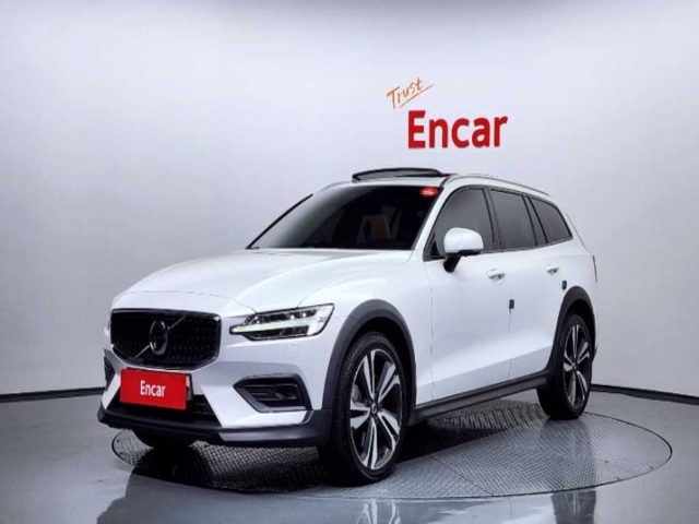 2020 Volvo V60 크로스 컨트리 2세대 2.0 T5 프로 AWD