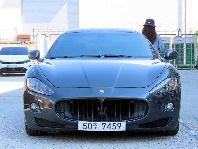 2010 Maserati GranTurismo S 4.7