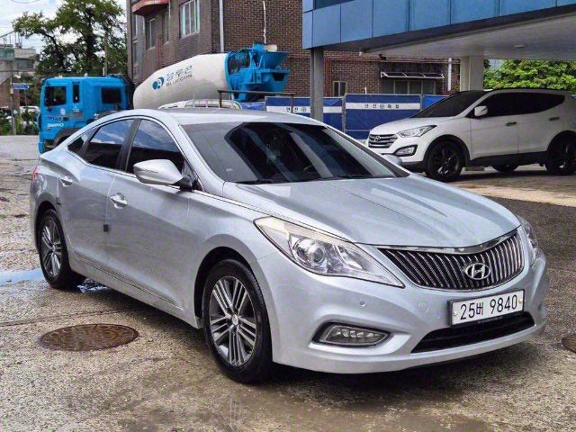 2013 Hyundai Grandeur HG HG240 MODERN