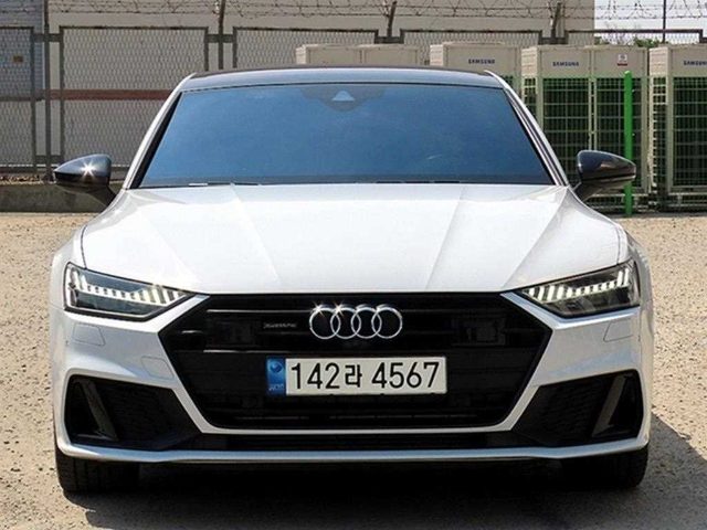 2023 Audi A7 (4K) 55 TFSI 콰트로 프리미엄