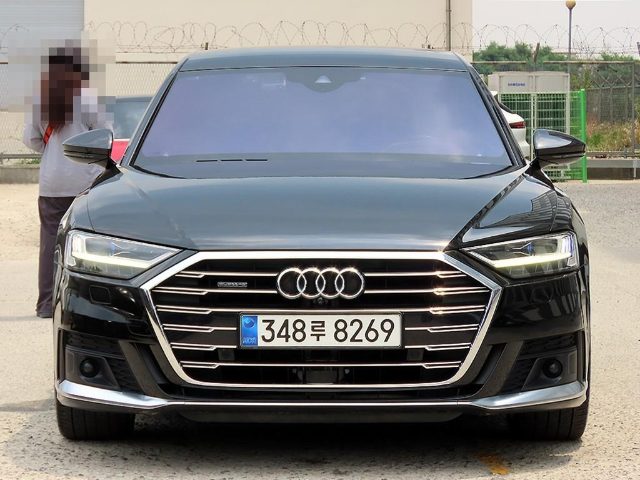 2020 Audi A8 (D5) 55 TFSI 콰트로 LWB 기본형
